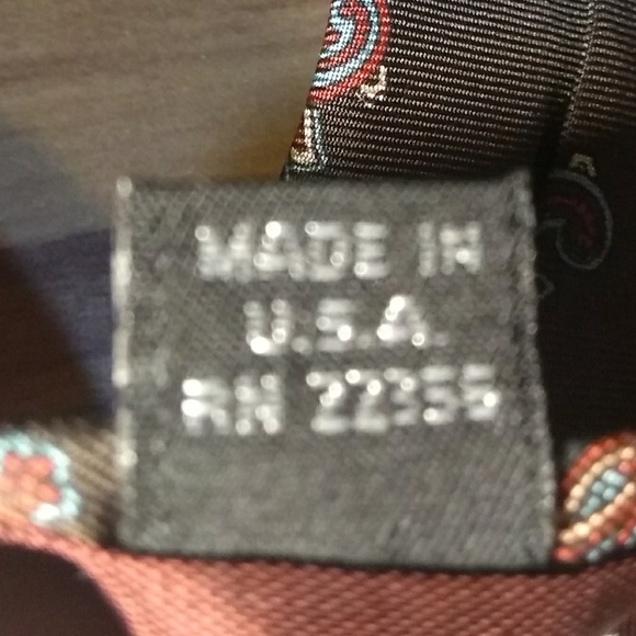John Weitz 100% silk brown paisley pattern tie - Picture 2 of 4